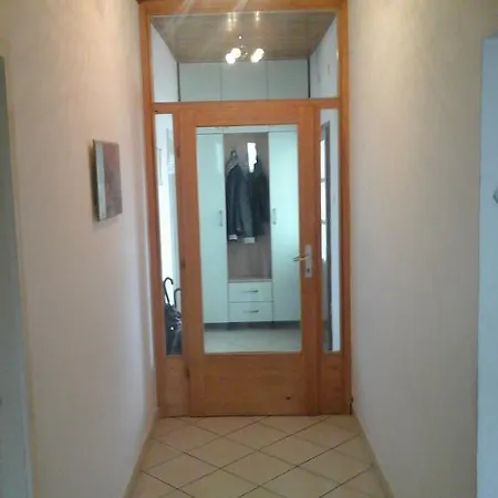 Deny Zára